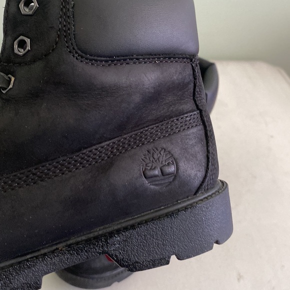 Timberland black suede kids boots - Picture 5 of 16